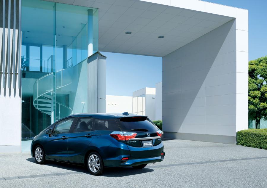  Honda Shuttle Hydrid 2015 года  (фото 15 из 19)